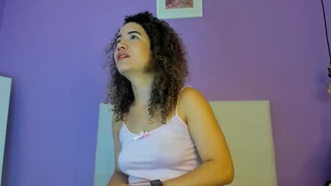 Char 3 online show from 10/04/25, 12:25