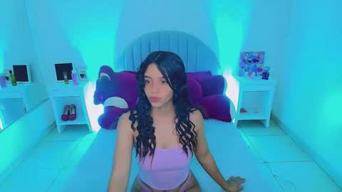 Snapshot of charlotte_0309 chatting on 02/27/26, 11:05 charlotte online show from 02/27/26, 11:05