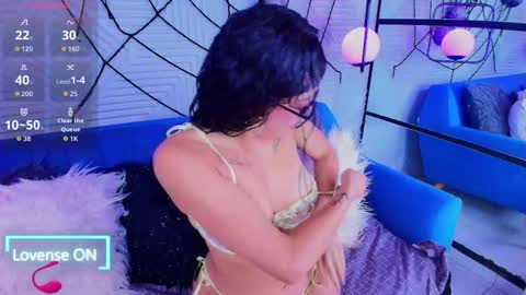 Snapshot of charlotte_2015 chatting on 10/28/25, 11:03 ambar online show from 10/28/25, 11:03