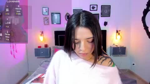 Snapshot of charlotte__benett chatting on 07/13/26, 04:59 Charlotte online show from 07/13/26, 04:59