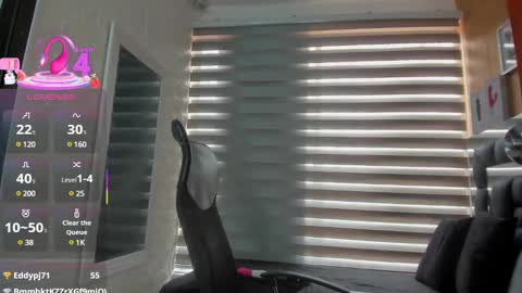 Snapshot of charlotte__g chatting on 03/11/25, 06:41 charlotte online show from 03/11/25, 06:41