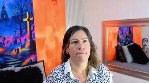 Snapshot of charlotte__g chatting on 10/09/25, 11:41 charlotte online show from 10/09/25, 11:41