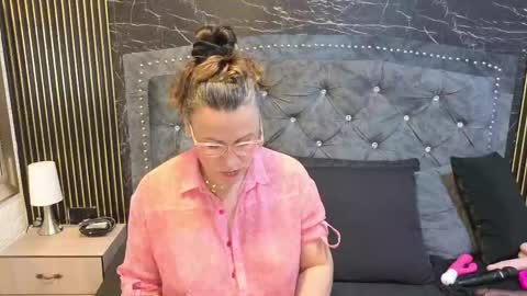 charlotte online show from 05/11/26, 03:07
