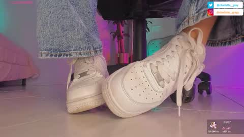 charlotte  grey online show from 09/20/25, 08:10