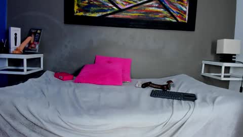 Snapshot of charlotte_curvy_ chatting on 11/23/25, 02:44 Angelica Charlotte online show from 11/23/25, 02:44