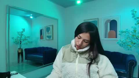 Snapshot of charlotte_etthan chatting on 03/05/25, 03:51 Charlotte online show from 03/05/25, 03:51