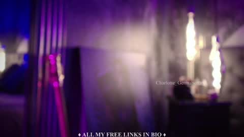 Snapshot of charlotte_germanotta_ chatting on 01/10/25, 03:37 Charlotte online show from 01/10/25, 03:37