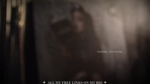 Snapshot of charlotte_germanotta_ chatting on 01/31/25, 02:39 Charlotte online show from 01/31/25, 02:39