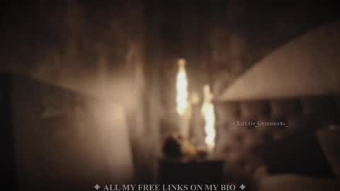 Snapshot of charlotte_germanotta_ chatting on 02/21/25, 02:38 Charlotte online show from 02/21/25, 02:38