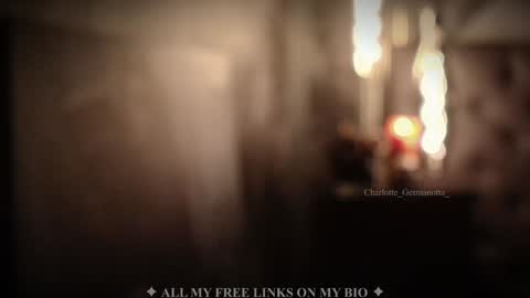 Snapshot of charlotte_germanotta_ chatting on 03/11/25, 03:02 Charlotte online show from 03/11/25, 03:02