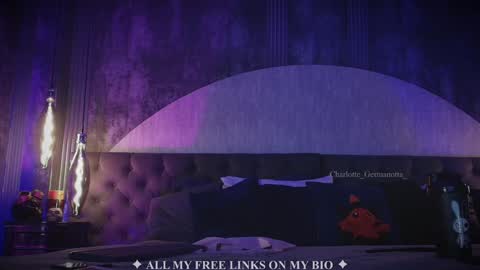 Snapshot of charlotte_germanotta_ chatting on 09/09/25, 05:45 Charlotte online show from 09/09/25, 05:45