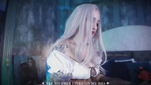 Snapshot of charlotte_germanotta_ chatting on 09/11/25, 05:46 Charlotte online show from 09/11/25, 05:46