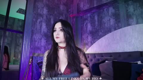 Snapshot of charlotte_germanotta_ chatting on 10/20/25, 06:19 Charlotte online show from 10/20/25, 06:19