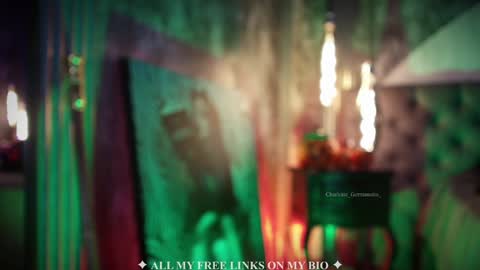 Snapshot of charlotte_germanotta_ chatting on 10/28/25, 07:27 Charlotte online show from 10/28/25, 07:27