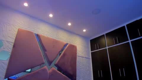 Charlotte Icee online show from 02/25/25, 07:36