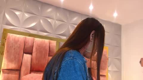 Charlotte Icee online show from 01/10/26, 04:53