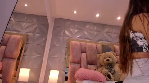 Charlotte Icee online show from 03/23/26, 02:54