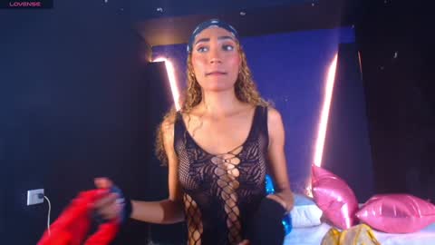 CHARLOTTE online show from 02/03/25, 12:04