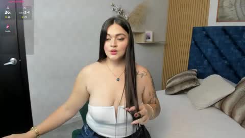 Charlotte Mayers online show from 05/25/26, 11:27