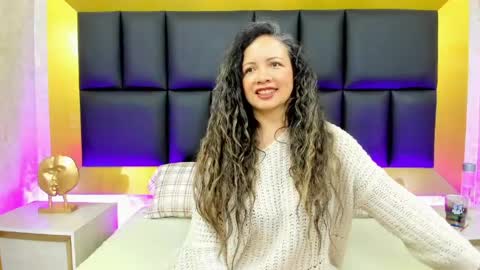 charlotte_monnroe online show from 05/05/26, 12:24
