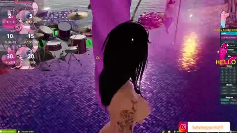 Snapshot of charlotte_queen20 chatting on 09/22/25, 09:17 Charlotte online show from 09/22/25, 09:17