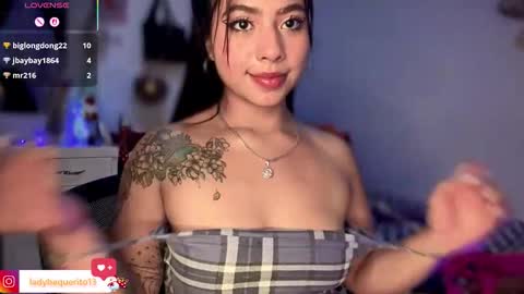 Snapshot of charlotte_queen20 chatting on 12/15/25, 09:19 Charlotte online show from 12/15/25, 09:19