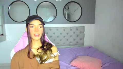 charlotte skiinny online show from 11/27/25, 03:30