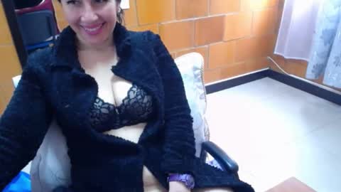 Charlotte online show from 11/25/25, 03:12