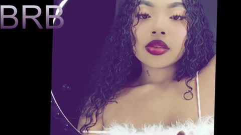 Snapshot of charlotte_walker1 chatting on 09/09/25, 02:33 charlotte_walker1 online show from 09/09/25, 02:33