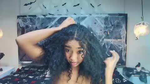 Snapshot of charlotte_walker1 chatting on 10/12/25, 03:05 charlotte_walker1 online show from 10/12/25, 03:05