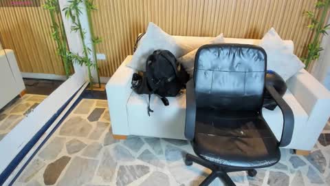 Charlotte  Everyday From 0700 to 1300 Col Time online show from 09/11/25, 11:21