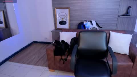 Charlotte  Everyday From 0700 to 1300 Col Time online show from 09/12/25, 11:21