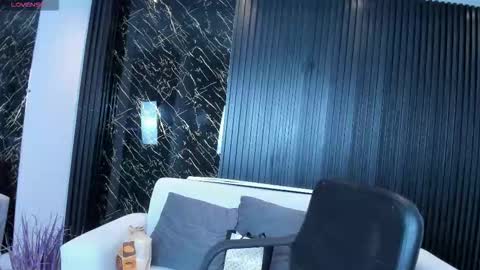 Charlotte  Everyday From 0700 to 1300 Col Time online show from 10/07/25, 11:07