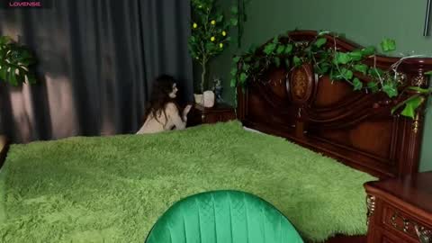 Snapshot of charlotte_wow chatting on 01/03/25, 07:07 Charlotte online show from 01/03/25, 07:07