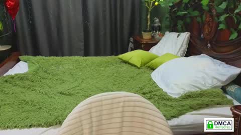 Snapshot of charlotte_wow chatting on 02/28/25, 10:50 Charlotte online show from 02/28/25, 10:50