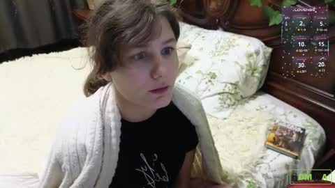 Snapshot of charlotte_wow chatting on 11/24/25, 09:14 Charlotte online show from 11/24/25, 09:14