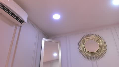 charlottebrownn_ online show from 01/08/26, 04:48