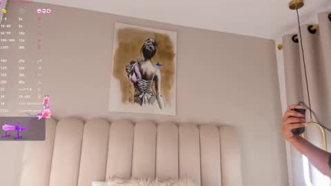 Snapshot of charlottedupontt chatting on 09/29/25, 07:30 Charlotte online show from 09/29/25, 07:30