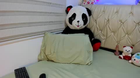 charlottee07 online show from 02/06/26, 02:27