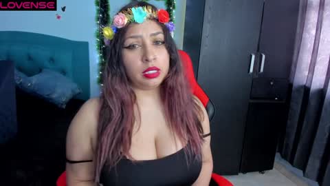 Natalia online show from 12/12/24, 07:15