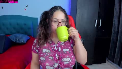 Natalia online show from 02/23/25, 04:28