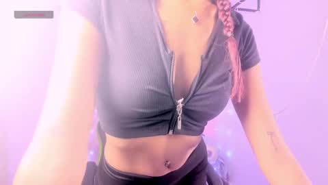 charlotteee online show from 09/30/25, 04:06