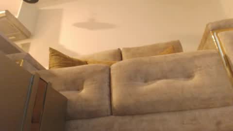 charlottehorny1 online show from 02/18/25, 06:15