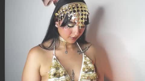 Snapshot of charlottekiss99 chatting on 10/31/25, 03:24 charlottekiss99 online show from 10/31/25, 03:24