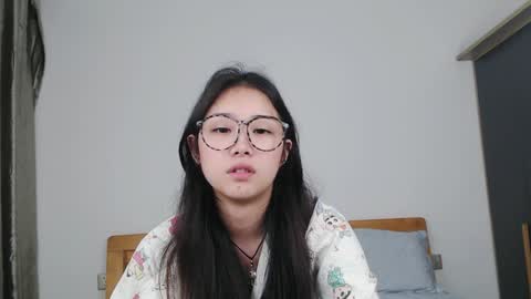 Snapshot of charlottelin chatting on 12/04/24, 01:53 Charlotte online show from 12/04/24, 01:53