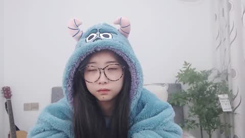 Snapshot of charlottelin chatting on 01/03/25, 07:18 Charlotte online show from 01/03/25, 07:18