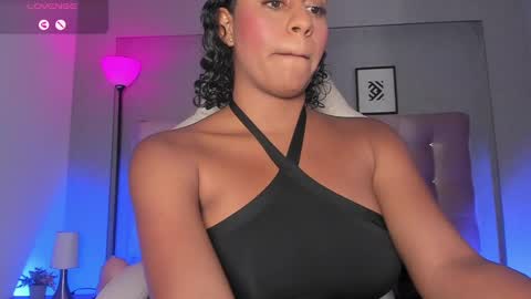 Snapshot of charlotterussel chatting on 12/03/24, 02:25 charlotterussel online show from 12/03/24, 02:25