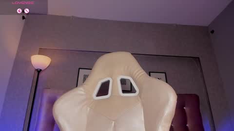 Snapshot of charlotterussel chatting on 12/07/24, 06:21 charlotterussel online show from 12/07/24, 06:21