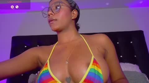 Snapshot of charlotterussel chatting on 02/13/25, 01:19 charlotterussel online show from 02/13/25, 01:19