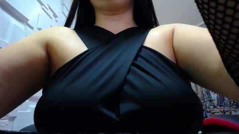 Snapshot of charlotteschmidtt chatting on 09/26/25, 11:25 Charlotte Schmidt online show from 09/26/25, 11:25